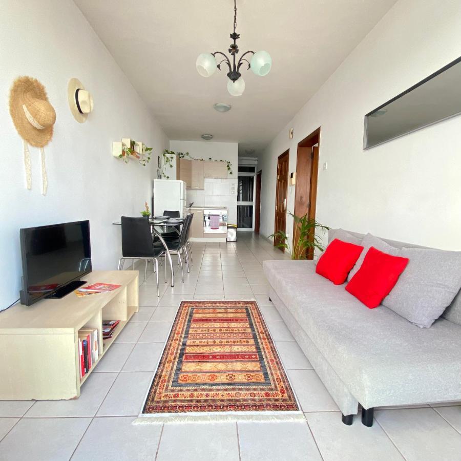 F2 - Lovely Two Bedrooms Flat Sea View, St Julians St. Julian's Exterior foto