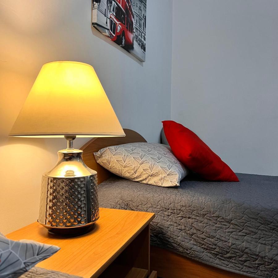 F2 - Lovely Two Bedrooms Flat Sea View, St Julians St. Julian's Exterior foto